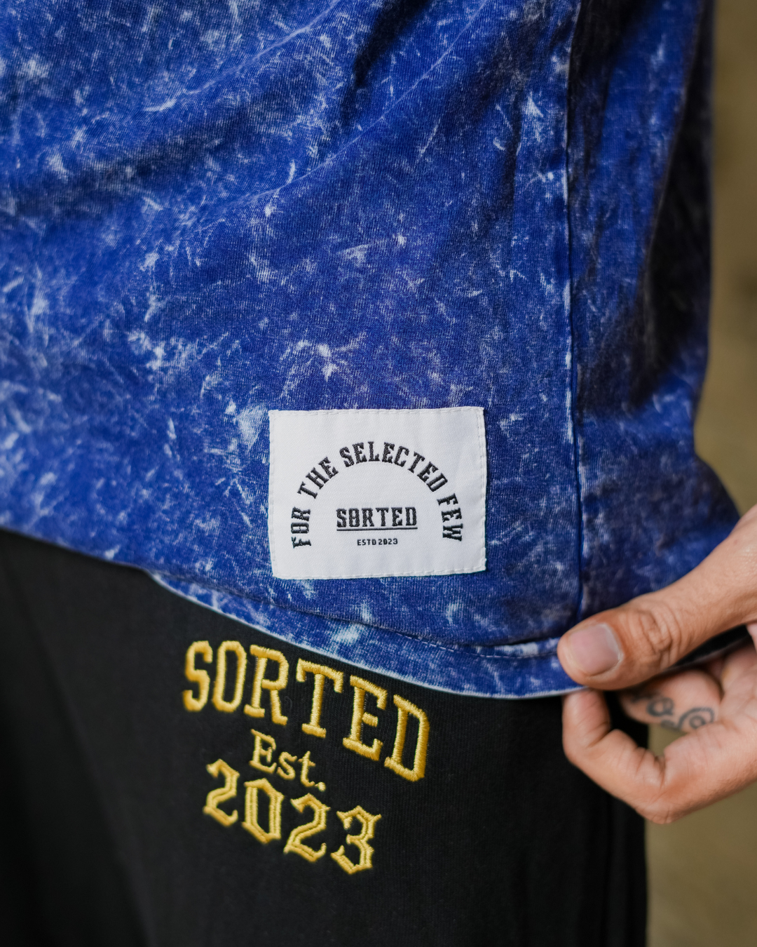 OUTLAWS ACID WASHED T - SHIRT